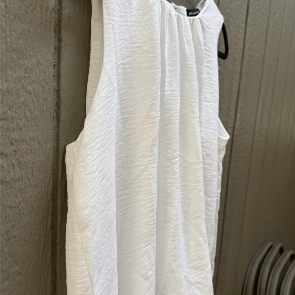 Gibsonlook Women's Sleeveless Bubble Hem Top Shirt Size Small White - Picture 4 of 11